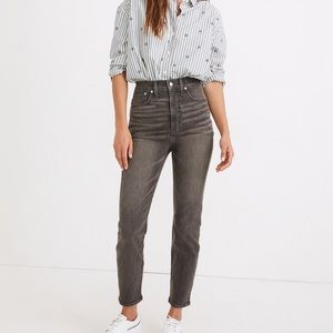 Madewell the momjean in dinsmore wash size 25 Tall